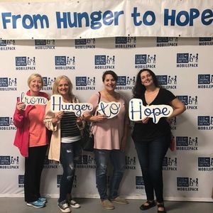 Meet your Posher, Laurie